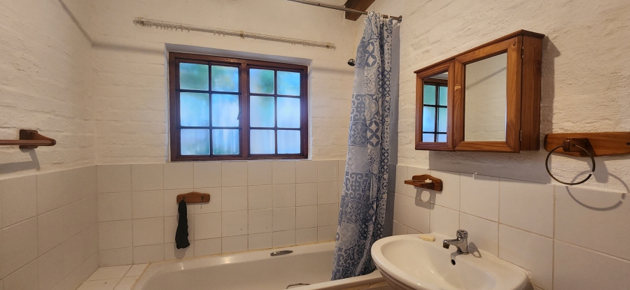 1 Bedroom Property for Sale in Kirstenhof Western Cape